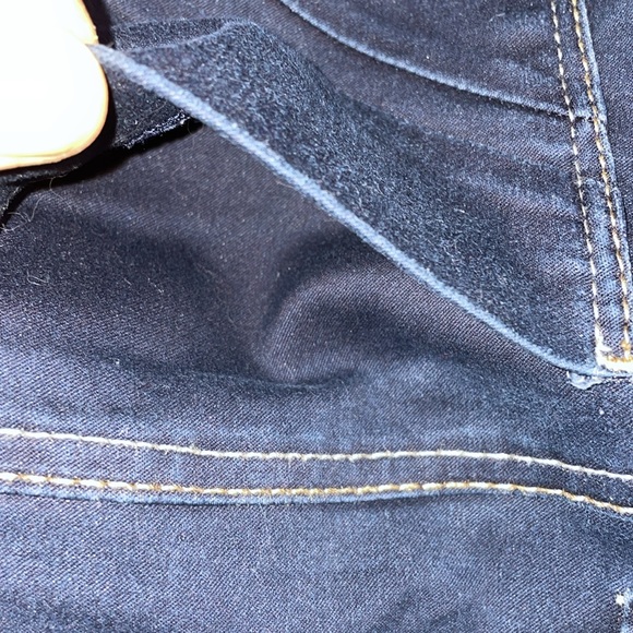 Reitman’s size 9 jeans blue capri - Picture 11 of 11